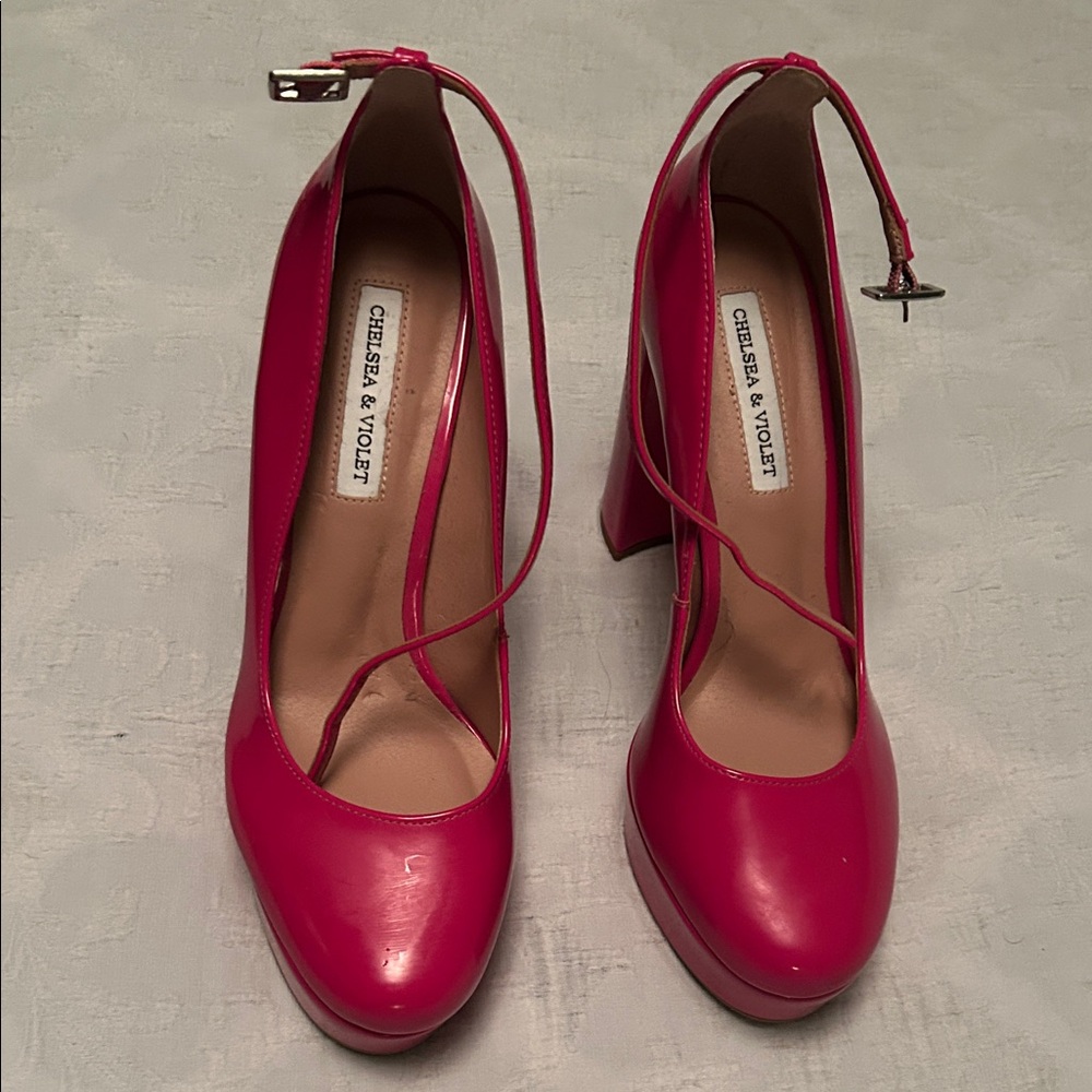 Chelsea & Violet Hot Pink Women's Heels